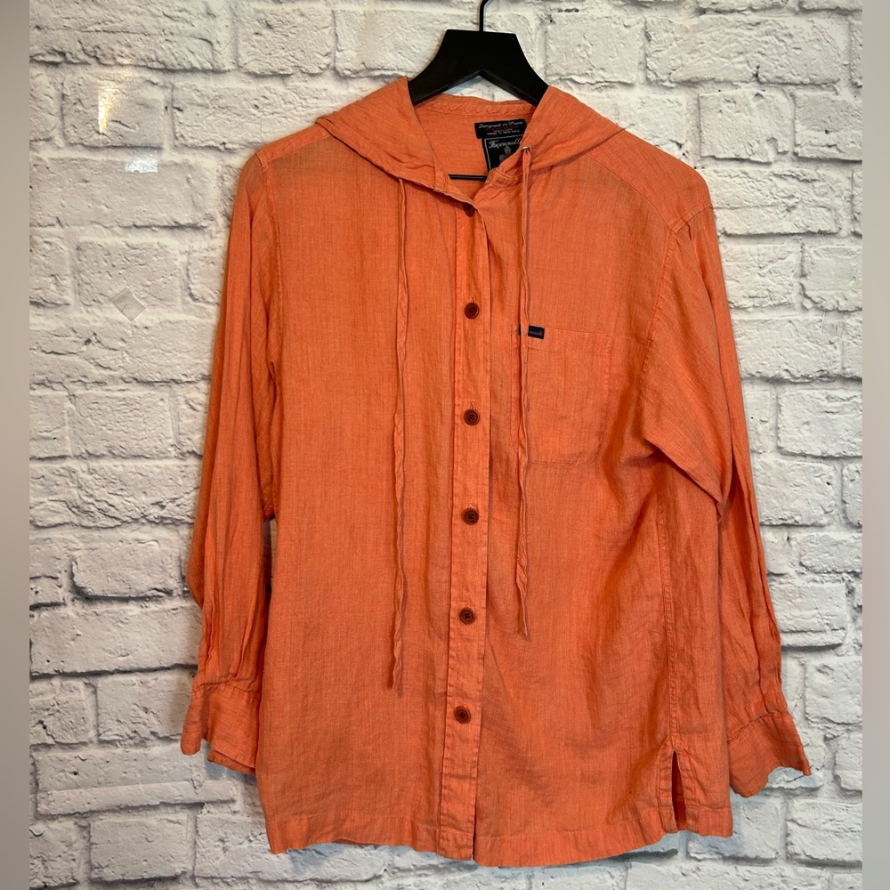 Facconable linen button front hooded Top | coverup size XS